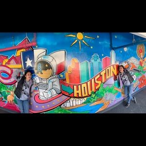 Meet your Posher, Andrea